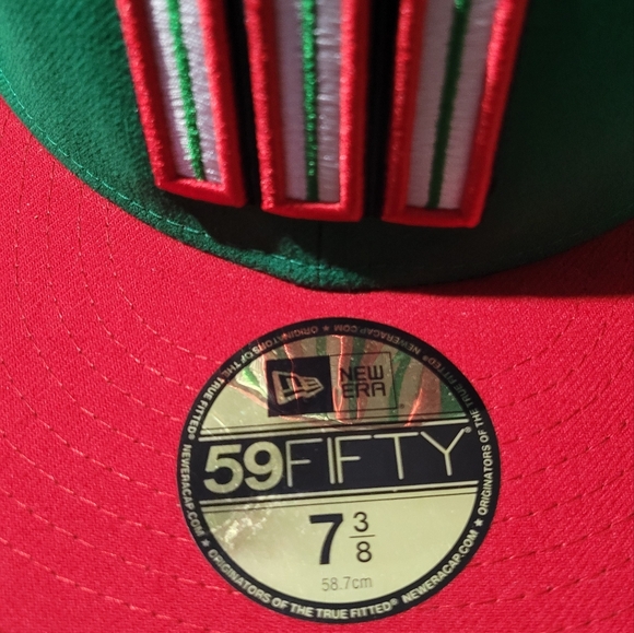 Baseball Cap - Picture 3 of 4